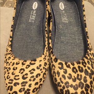 Woman’s Dr Scholls shoes